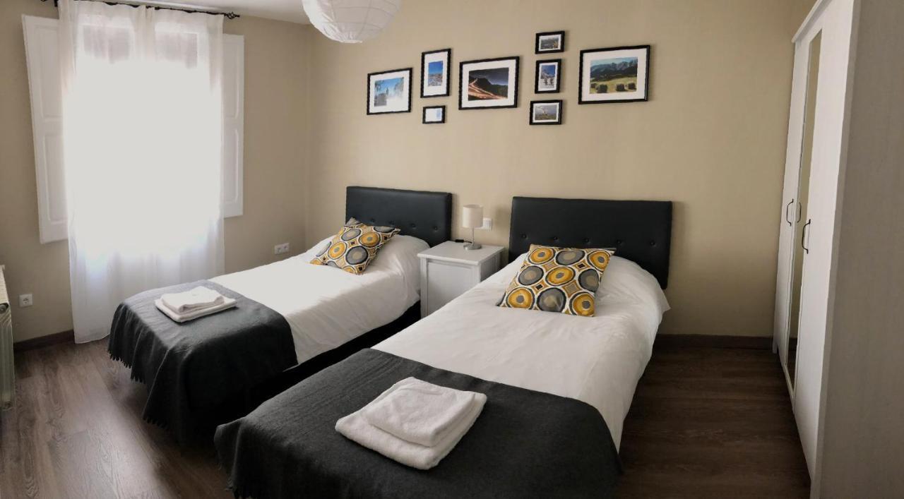 Apartamento Acogedor Y Familiar - Wifi+Chromecast Puigcerdà Dış mekan fotoğraf