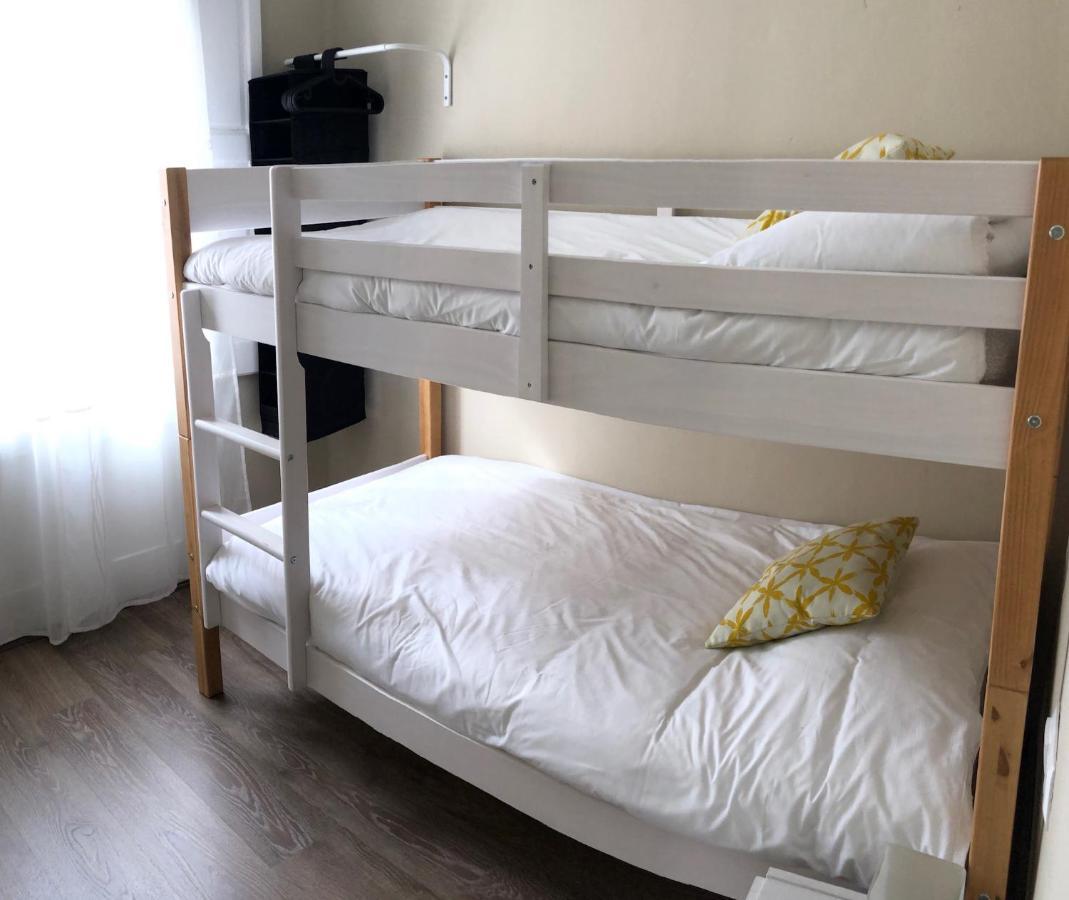 Apartamento Acogedor Y Familiar - Wifi+Chromecast Puigcerdà Dış mekan fotoğraf
