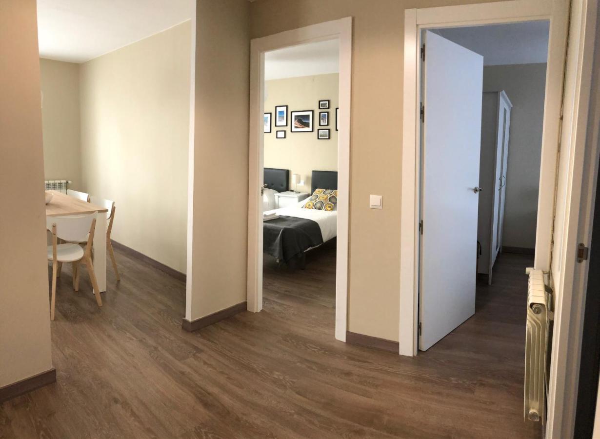 Apartamento Acogedor Y Familiar - Wifi+Chromecast Puigcerdà Dış mekan fotoğraf